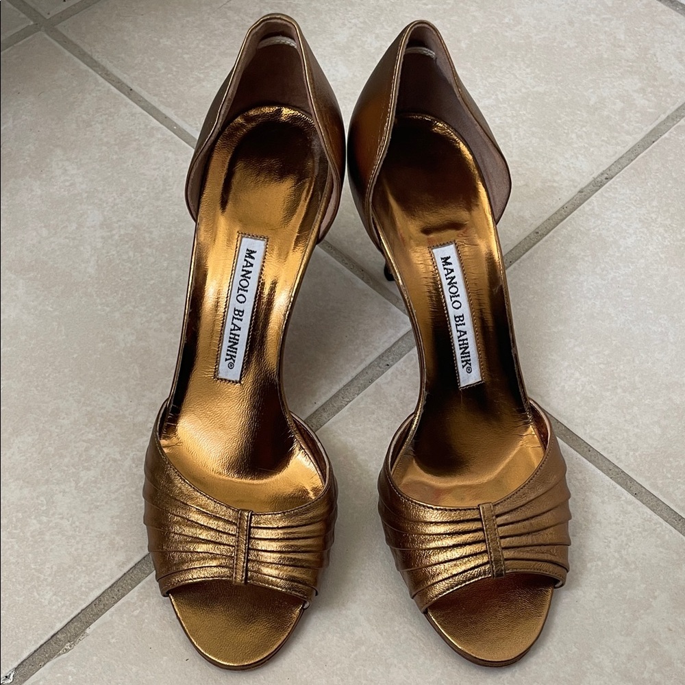 Manolo Blahnik Shimmering Gold Leather Open-Toe Heels